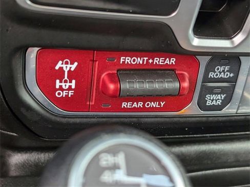 Used 2025 Jeep Wrangler Unlimited Rubicon image 18