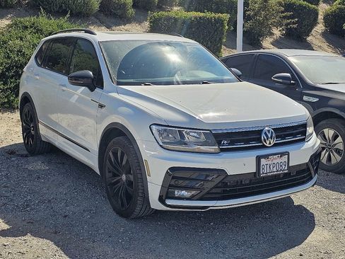Used 2021 Volkswagen Tiguan SE R-Line image 5