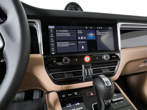 New 2026 Porsche Macan S image 13