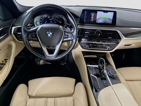 Used 2018 BMW 540i xDrive AWD/4WD image 17