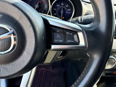 Used 2017 MAZDA MX-5 Miata RF Grand Touring RWD image 13