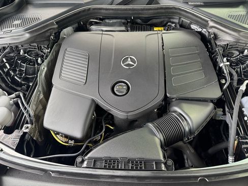Certified 2024 Mercedes-Benz GLC 300 GLC 300 image 27