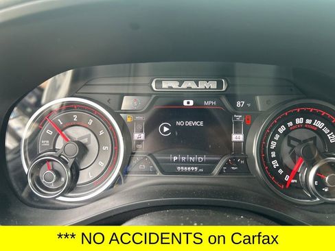 Used 2022 RAM 1500 Big Horn AWD/4WD image 3