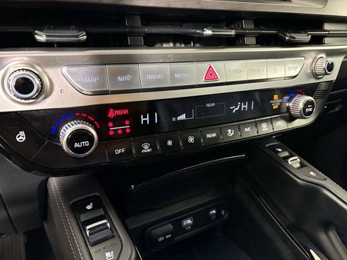 Used 2023 Kia Telluride EX X-Line image 33