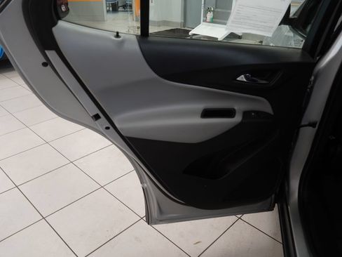 Used 2018 Chevrolet Equinox LS w/ LPO, Protection Package AWD/4WD image 22