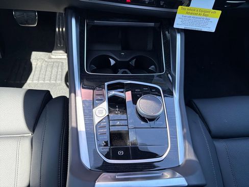 New 2027 BMW X6 xDrive40i AWD/4WD image 11