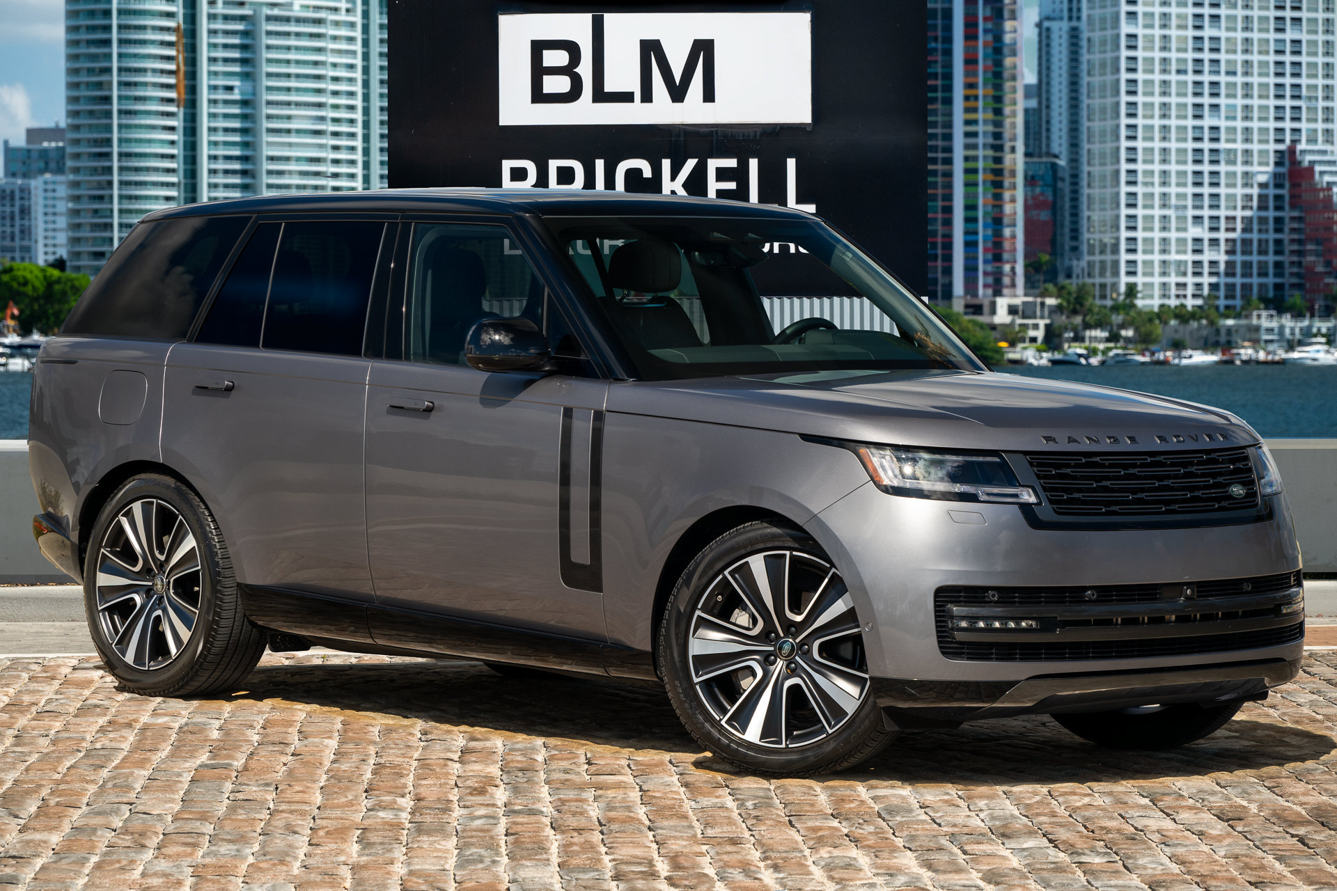 Used 2024 Land Rover Range Rover SE AWD/4WD 360° Tour
