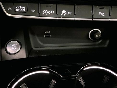 Used 2022 Audi A5 2.0T Premium Plus w/ Premium Plus image 23