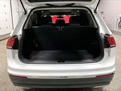 Used 2021 Volkswagen Tiguan SE image 7