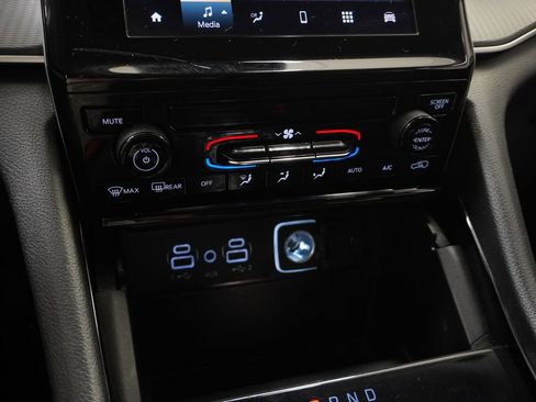 Certified 2023 Jeep Grand Cherokee L Laredo AWD/4WD image 36