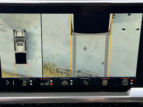 New 2026 GMC Sierra 1500 SLT image 38