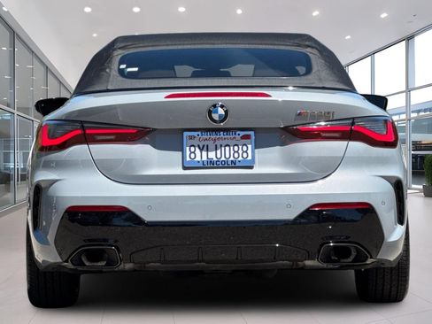 Used 2022 BMW M440i Convertible RWD image 5