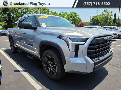 Used 2024 Toyota Tundra SR5 w/ SR5 Convenience Package AWD/4WD image 3