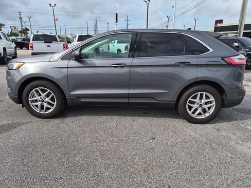 Used 2024 Ford Edge SEL AWD/4WD image 9