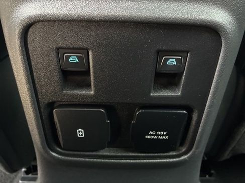 Used 2023 Ford Bronco Outer Banks image 24