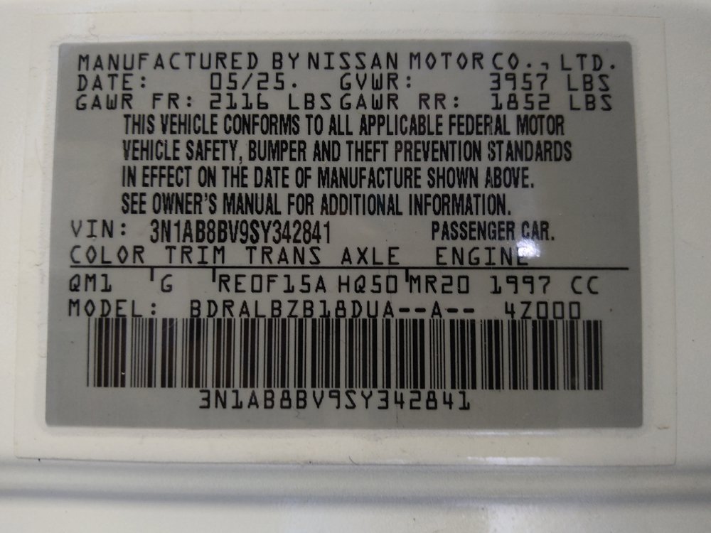 Used 2025 Nissan Sentra S FWD image 33