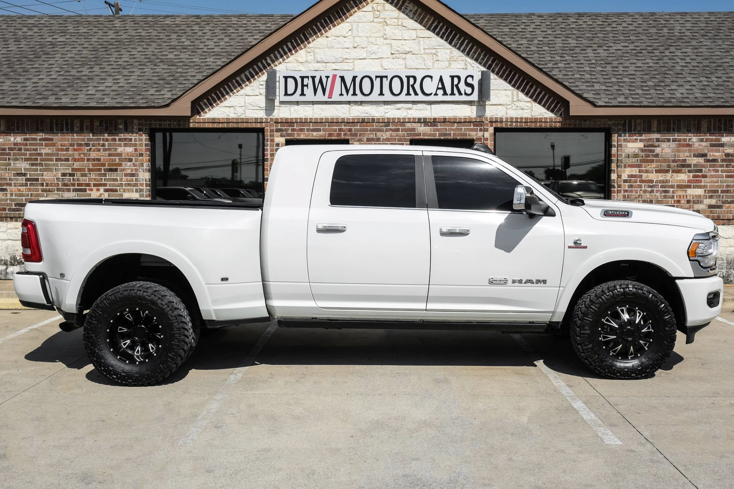 Used 2022 RAM 3500 Limited AWD/4WD image 7