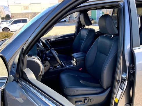 Used 2022 Lexus GX 460 Premium image 7