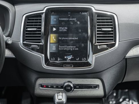 Used 2022 Volvo XC90 T6 Inscription w/ Climate Package image 19