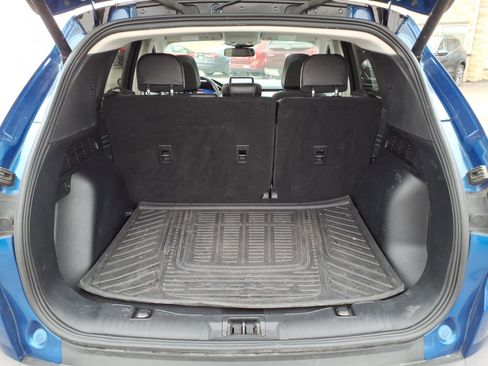 Used 2022 Ford Escape Titanium w/ Class II Trailer Tow Package image 11