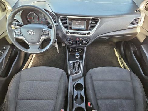 Used 2021 Hyundai Accent SE image 22