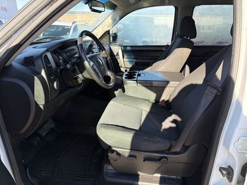 Used 2013 Chevrolet Silverado 2500 LT w/ Suspension Package, Off-Road image 15