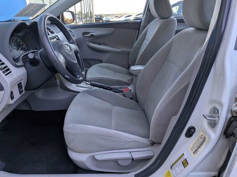 Used 2013 Toyota Corolla LE FWD image 14
