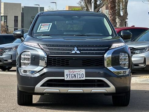 Used 2024 Mitsubishi Outlander SE image 10