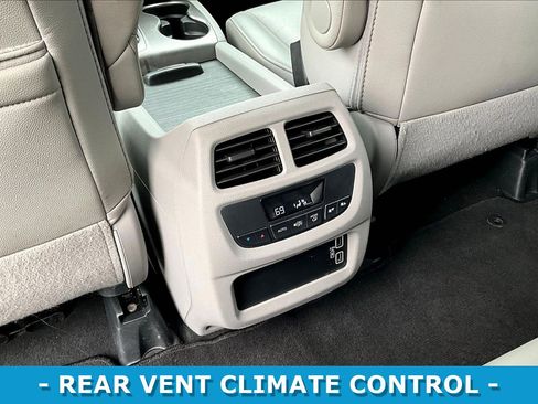 Used 2019 Honda Pilot EX-L image 11