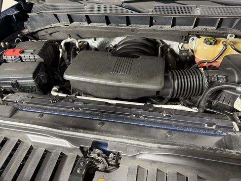 Used 2019 Chevrolet Silverado 1500 RST w/ All-Star Edition image 33