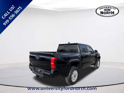 Used 2024 Toyota Tacoma SR5 w/ SR5 Upgrade Package image 7
