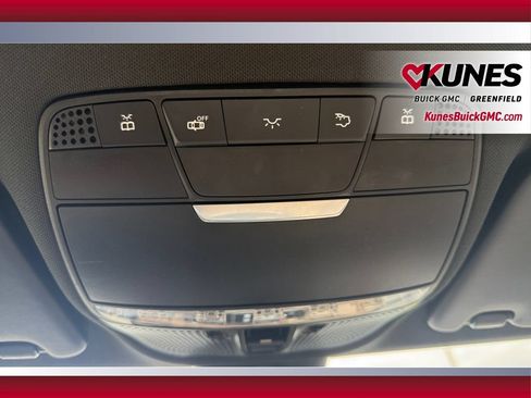 Used 2017 Mercedes-Benz C 300 4MATIC Sedan image 18