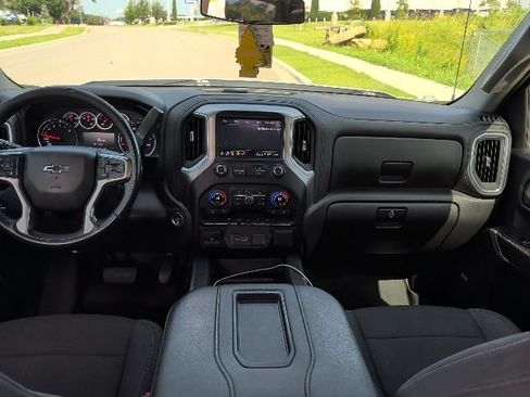 Used 2021 Chevrolet Silverado 1500 RST w/ Texas Edition Plus AWD/4WD image 12