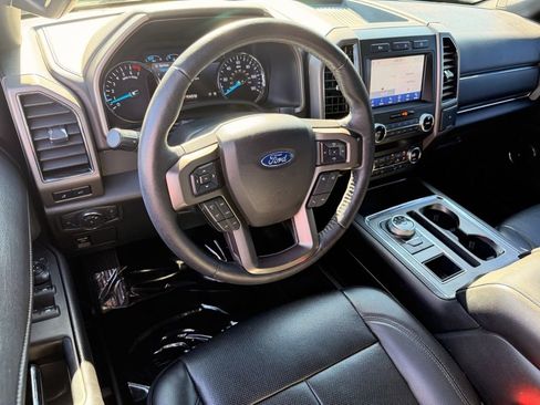 Used 2020 Ford Expedition XLT w/ Equipment Group 202A image 23