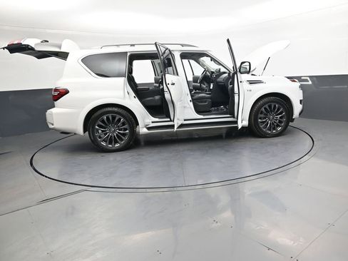 Used 2022 Nissan Armada Platinum w/ Captain's Chairs Package RWD image 51