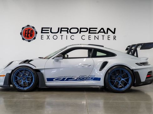 Used 2025 Porsche 911 GT3 RS image 28