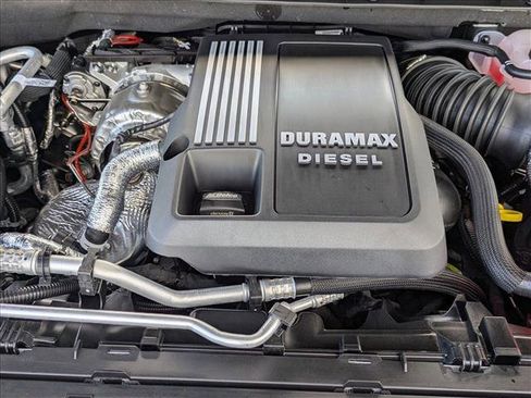 New 2025 Chevrolet Suburban Premier image 15