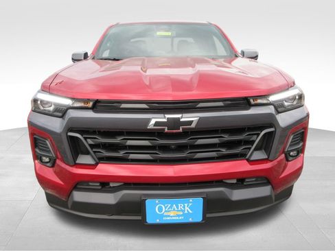 New 2026 Chevrolet Colorado LT w/ LT Convenience Package AWD/4WD image 9