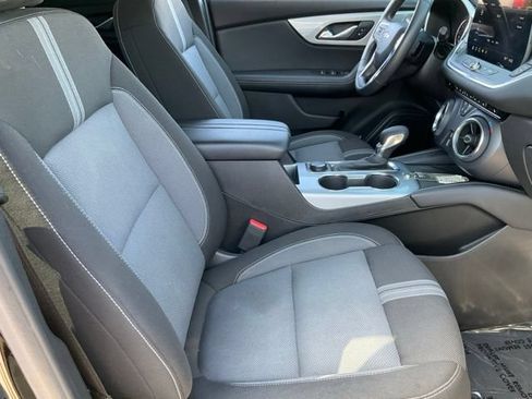 Used 2024 Chevrolet Blazer LT w/ Convenience Package FWD image 20