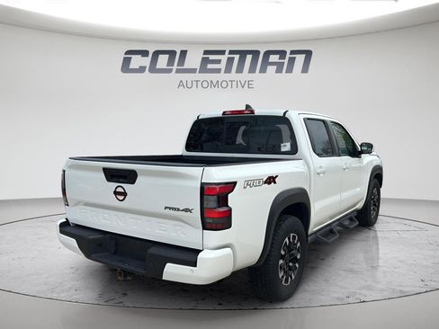 Used 2022 Nissan Frontier PRO-4X w/ Technology Package AWD/4WD image 3