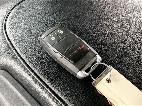 Used 2023 RAM 3500 Tradesman image 12