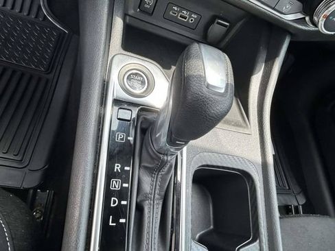 Used 2024 Nissan Sentra SV FWD image 17