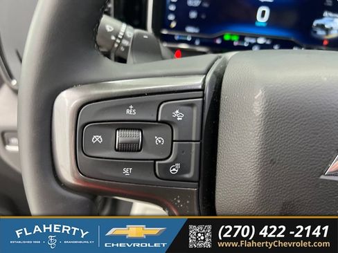 Used 2025 Chevrolet Silverado 1500 ZR2 w/ Technology Package AWD/4WD image 26