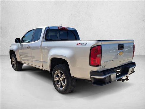 Used 2017 Chevrolet Colorado Z71 AWD/4WD image 7