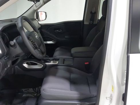 New 2026 Nissan Frontier SV w/ All-Weather Content Package AWD/4WD image 19