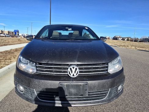 Used 2012 Volkswagen Eos Lux image 8