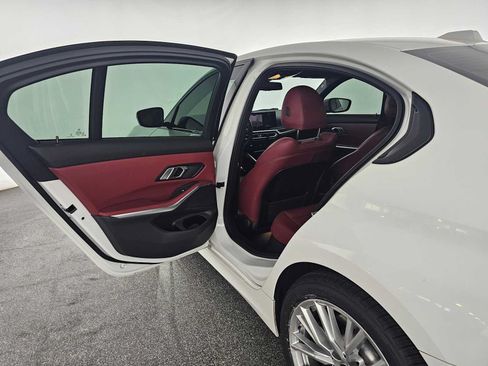 Used 2023 BMW 330i Sedan RWD image 15