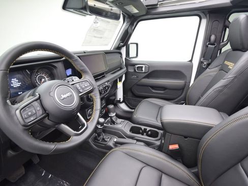 New 2025 Jeep Wrangler Unlimited Rubicon 392 AWD/4WD image 38