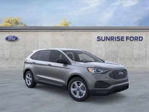 New 2024 Ford Edge SE image 7