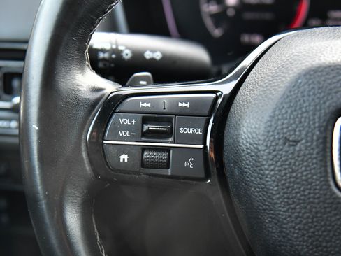 Used 2023 Honda Civic Sport image 29